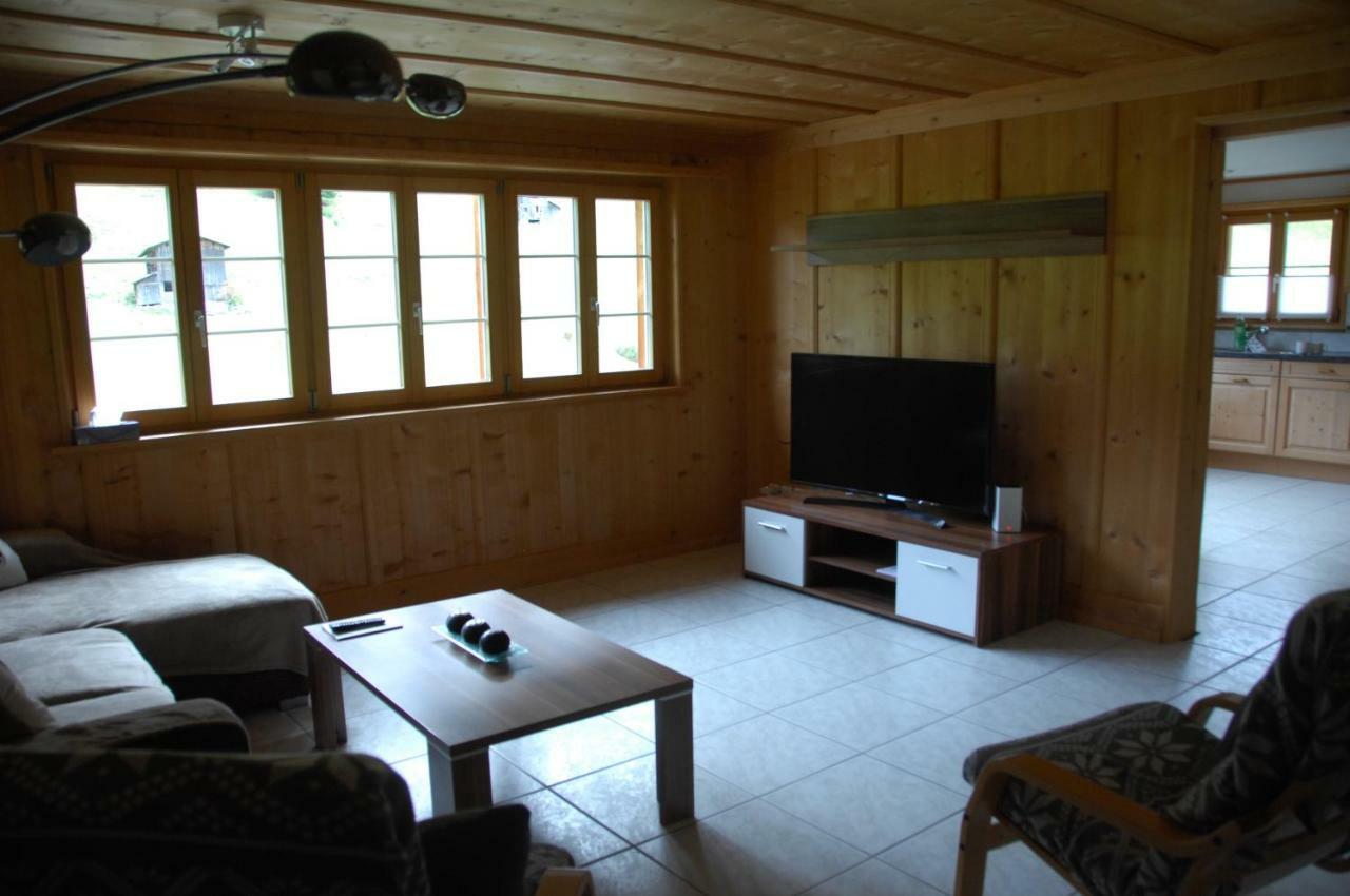 Sertig Ferienwohnung Давос Екстериор снимка