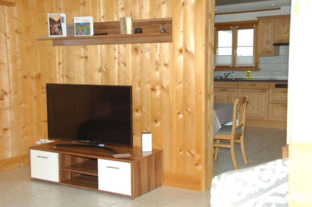 Sertig Ferienwohnung Давос Екстериор снимка