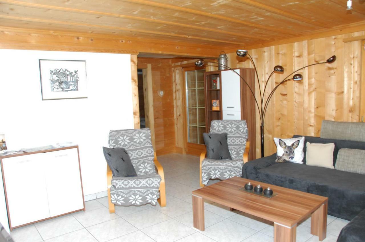Sertig Ferienwohnung Давос Екстериор снимка