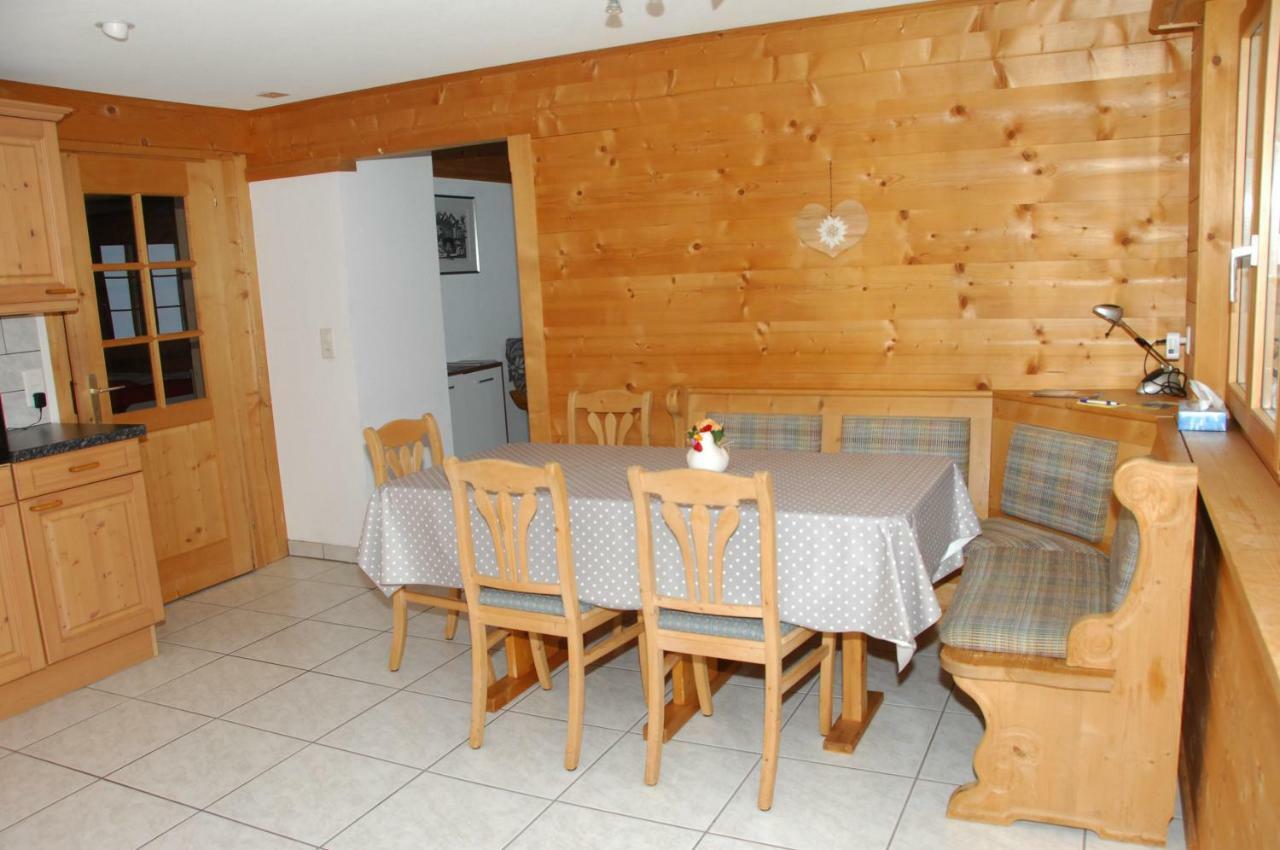 Sertig Ferienwohnung Давос Екстериор снимка